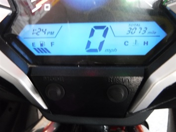 2012 Honda CBR 250 R   - Photo 8 - Kingman, KS 67068