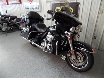 2011 Harley-Davidson Ultra Limited   - Photo 2 - Kingman, KS 67068