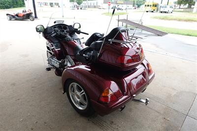 2005 Honda Gold Wing 1800 Trike Champion   - Photo 6 - Kingman, KS 67068