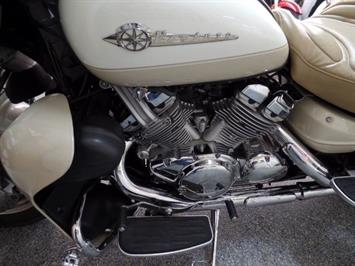 2000 Yamaha Royal Star Venture Millennium Edition   - Photo 21 - Kingman, KS 67068