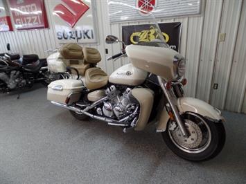 2000 Yamaha Royal Star Venture Millennium Edition   - Photo 2 - Kingman, KS 67068