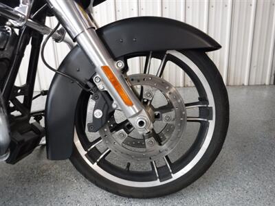 2015 Harley-Davidson Road Glide Custom - Photo 3 - Kingman, KS 67068