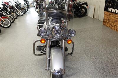 2004 Harley-Davidson Road King Classic   - Photo 5 - Kingman, KS 67068