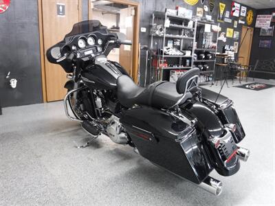 2013 Harley-Davidson Street Glide   - Photo 21 - Kingman, KS 67068