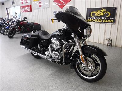 2013 Harley-Davidson Street Glide   - Photo 2 - Kingman, KS 67068