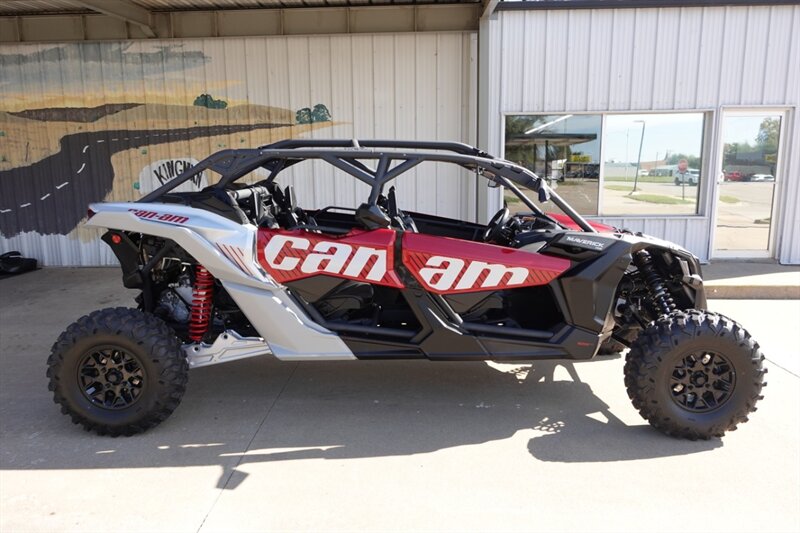 2025 Can Am Maverick X3 X RS Turbo R   - Photo 1 - Kingman, KS 67068