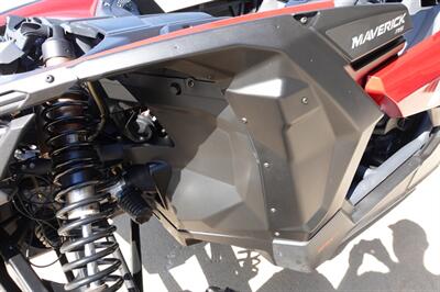 2025 Can Am Maverick X3 X RS Turbo R - Photo 26 - Kingman, KS 67068