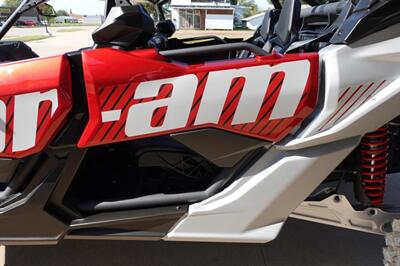 2025 Can Am Maverick X3 X RS Turbo R - Photo 29 - Kingman, KS 67068