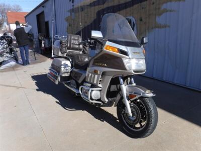 1985 Honda Gold Wing 1200   - Photo 2 - Kingman, KS 67068