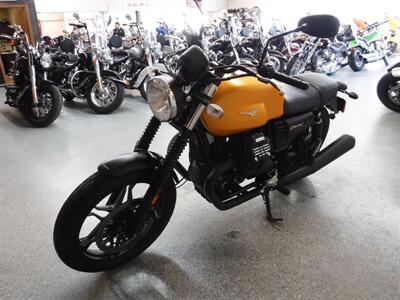 2018 Moto Guzzi V7 III Stone   - Photo 15 - Kingman, KS 67068