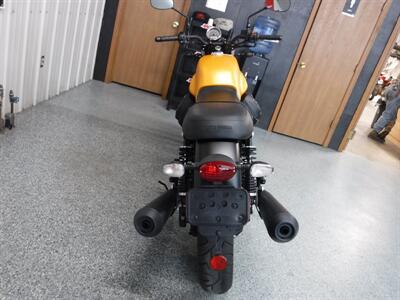 2018 Moto Guzzi V7 III Stone   - Photo 11 - Kingman, KS 67068