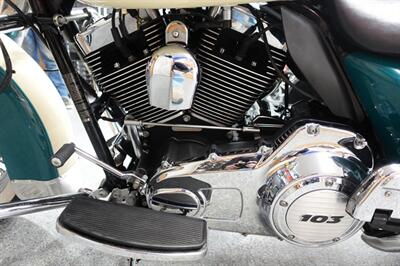 2009 Harley-Davidson Road King Classic   - Photo 24 - Kingman, KS 67068
