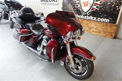 2017 Harley-Davidson Ultra Limited Low   - Photo 2 - Kingman, KS 67068