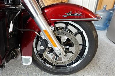 2017 Harley-Davidson Ultra Limited Low   - Photo 12 - Kingman, KS 67068