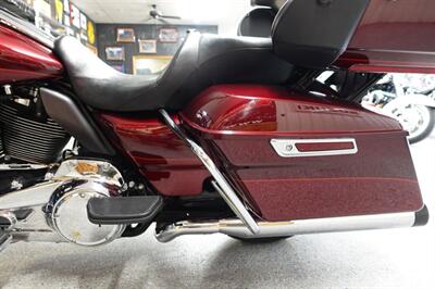 2017 Harley-Davidson Ultra Limited Low   - Photo 17 - Kingman, KS 67068