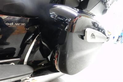 2021 Indian Roadmaster Limited Thunder Black Azure Crystal - Photo 27 - Kingman, KS 67068