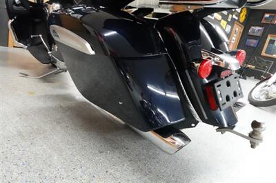 2021 Indian Roadmaster Limited Thunder Black Azure Crystal - Photo 18 - Kingman, KS 67068