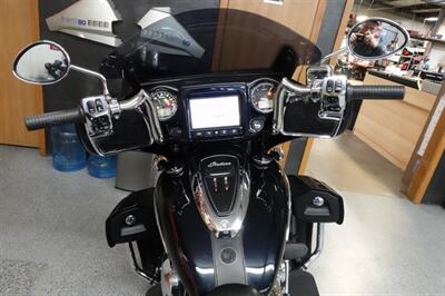 2021 Indian Roadmaster Limited Thunder Black Azure Crystal - Photo 65 - Kingman, KS 67068
