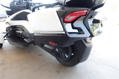 2022 Can Am Spyder RT Limited SE6   - Photo 17 - Kingman, KS 67068