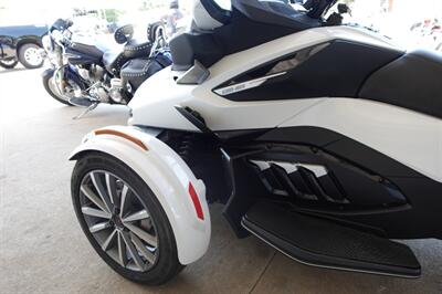 2022 Can Am Spyder RT Limited SE6   - Photo 15 - Kingman, KS 67068