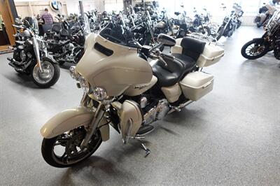 2015 Harley-Davidson Street Glide Special   - Photo 4 - Kingman, KS 67068