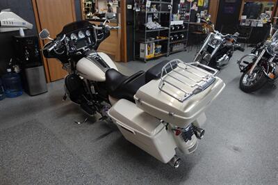 2015 Harley-Davidson Street Glide Special   - Photo 6 - Kingman, KS 67068