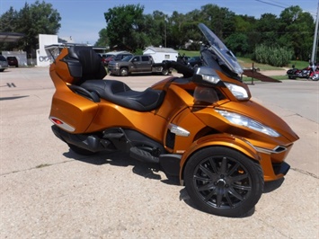 2014 Can Am Spyder RTS SE6   - Photo 1 - Kingman, KS 67068