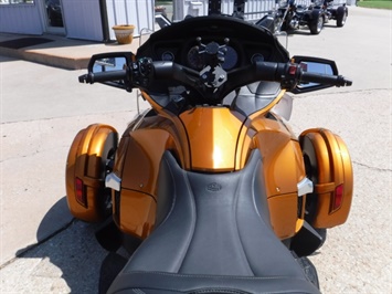 2014 Can Am Spyder RTS SE6   - Photo 14 - Kingman, KS 67068