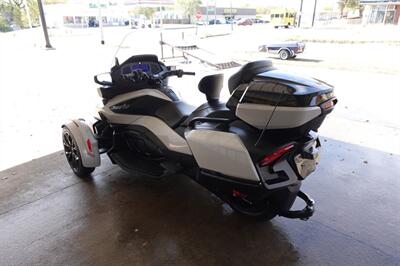 2020 Can Am Spyder RT Limited SE6   - Photo 6 - Kingman, KS 67068