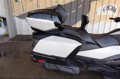 2020 Can Am Spyder RT Limited SE6   - Photo 19 - Kingman, KS 67068