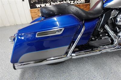 2017 Harley-Davidson Road King   - Photo 9 - Kingman, KS 67068