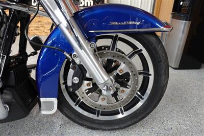 2017 Harley-Davidson Road King   - Photo 12 - Kingman, KS 67068