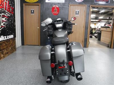 2021 Indian Challenger Titanium Smoke   - Photo 7 - Kingman, KS 67068