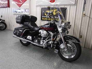 2005 Harley-Davidson Road King Classic   - Photo 2 - Kingman, KS 67068