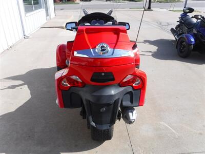 2011 Can Am Spyder RT-S SM5   - Photo 7 - Kingman, KS 67068