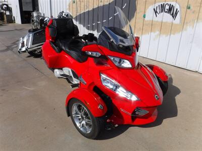 2011 Can Am Spyder RT-S SM5   - Photo 2 - Kingman, KS 67068