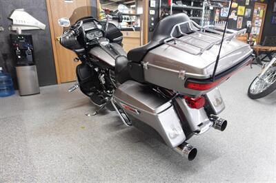 2017 Harley-Davidson Road Glide Ultra   - Photo 6 - Kingman, KS 67068