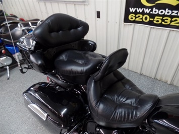 2007 Yamaha Royal Star Venture Midnight   - Photo 9 - Kingman, KS 67068