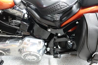 2011 Harley-Davidson Cross Bones   - Photo 28 - Kingman, KS 67068