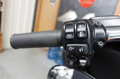 2014 Harley-Davidson Street Glide Special - Photo 44 - Kingman, KS 67068