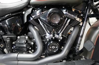 2018 Harley-Davidson Heritage Softail Classic   - Photo 30 - Kingman, KS 67068