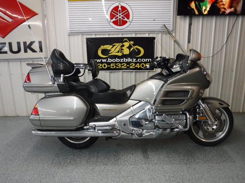 2002 honda goldwing 1800