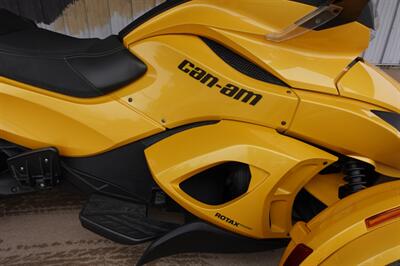 2013 Can Am Spyder RS SE5 - Photo 13 - Kingman, KS 67068