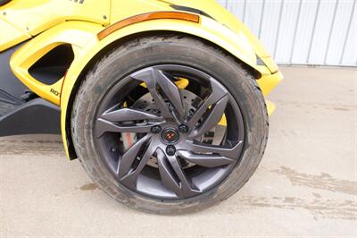 2013 Can Am Spyder RS SE5 - Photo 9 - Kingman, KS 67068
