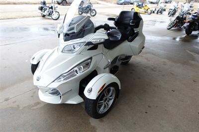 2011 Can Am Spyder RT Limited SE5   - Photo 4 - Kingman, KS 67068