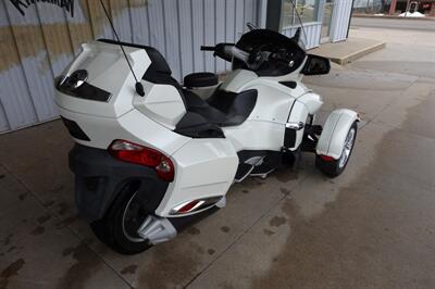 2011 Can Am Spyder RT Limited SE5   - Photo 8 - Kingman, KS 67068