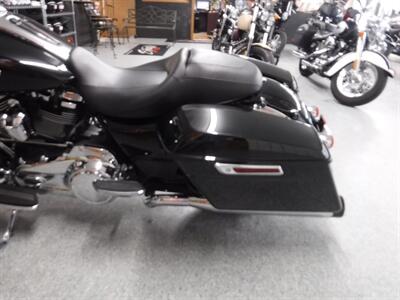 2021 Harley-Davidson Street Glide   - Photo 17 - Kingman, KS 67068