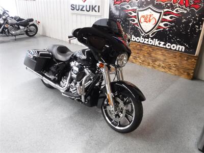 2021 Harley-Davidson Street Glide   - Photo 2 - Kingman, KS 67068