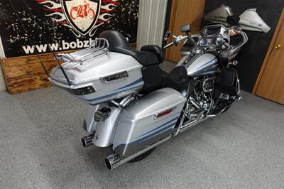 2016 Harley-Davidson CVO Road Glide Ultra   - Photo 15 - Kingman, KS 67068