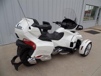 2014 Can Am Spyder RT SE6   - Photo 3 - Kingman, KS 67068